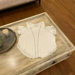Free People/We the Free shoulders showing tee